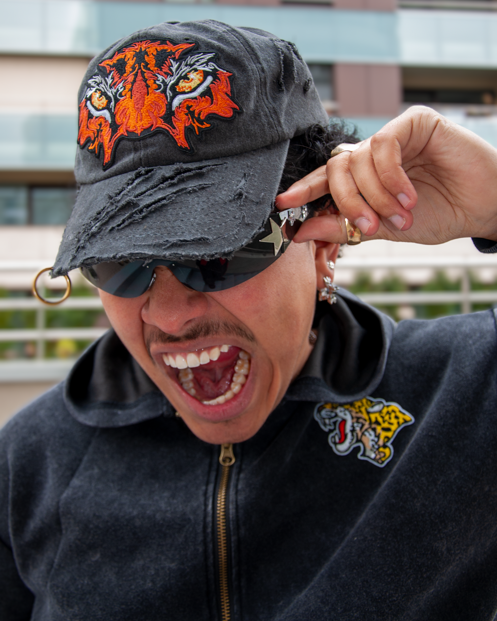 FERAL CAP